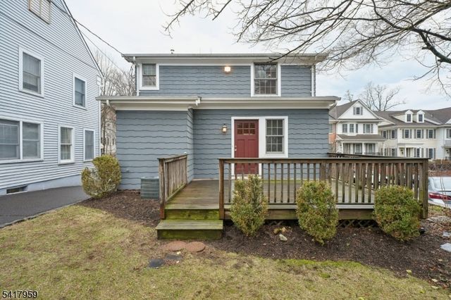 35 Dehart St, Morristown Town, NJ 07960
