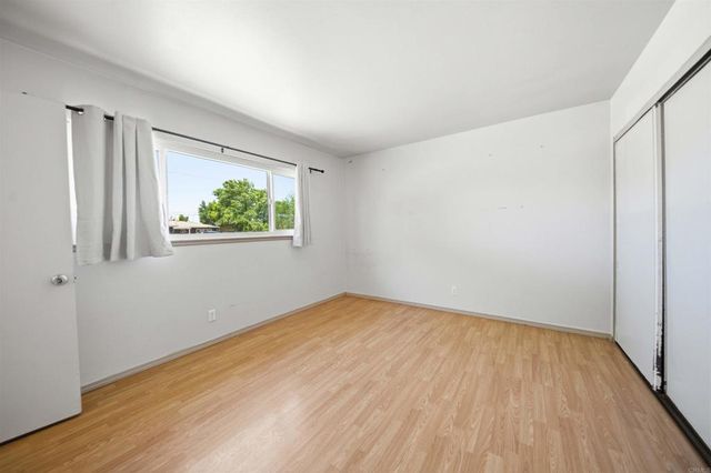 43740 Heaton Avenue, Lancaster, CA 93534
