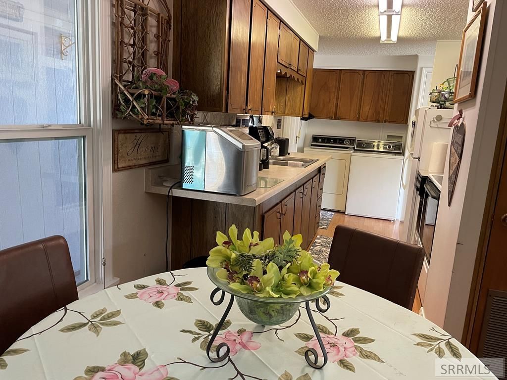 Image 10 of property listing at 240 E Valley Avenue, Challis, ID 83226