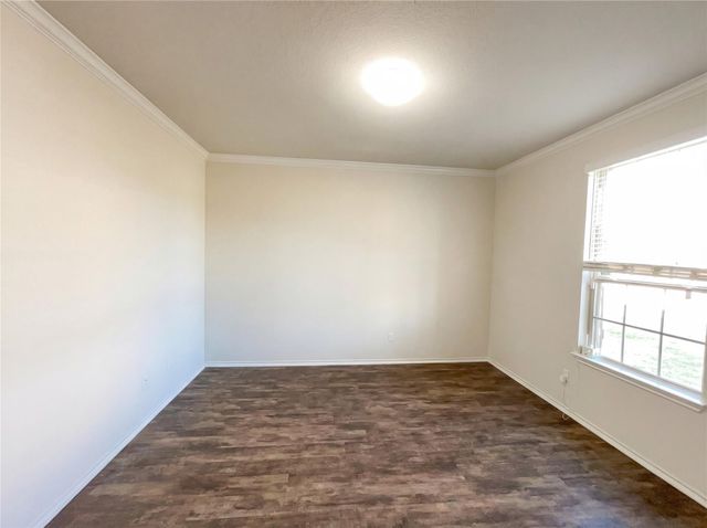 709 Hummingbird LN, Leander, TX 78641