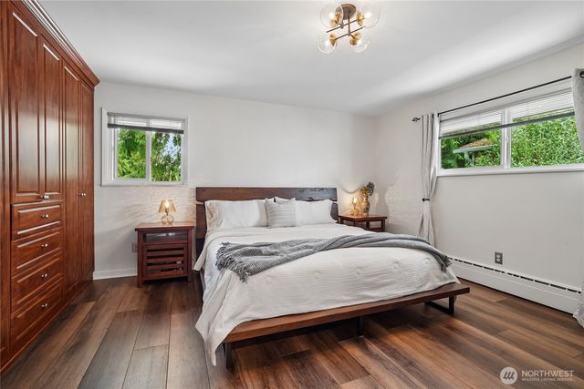 4208 SW Roxbury Street, Seattle, WA 98136
