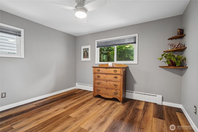 4208 SW Roxbury Street, Seattle, WA 98136
