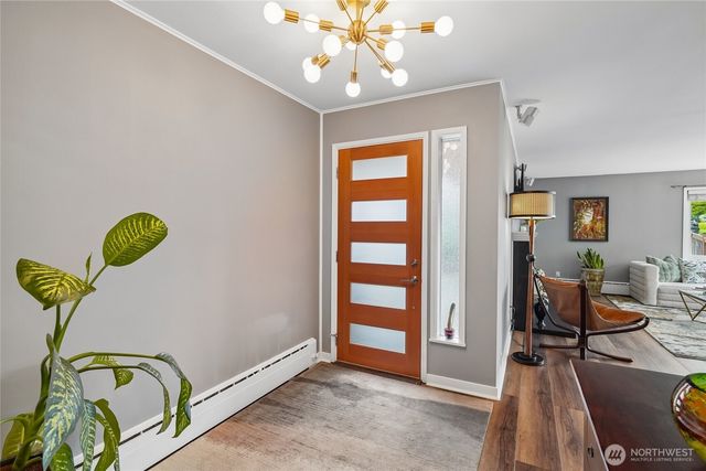 4208 SW Roxbury Street, Seattle, WA 98136