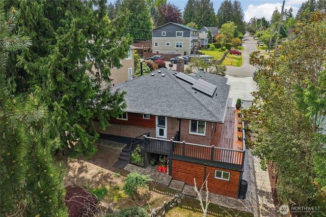 4208 SW Roxbury Street, Seattle, WA 98136