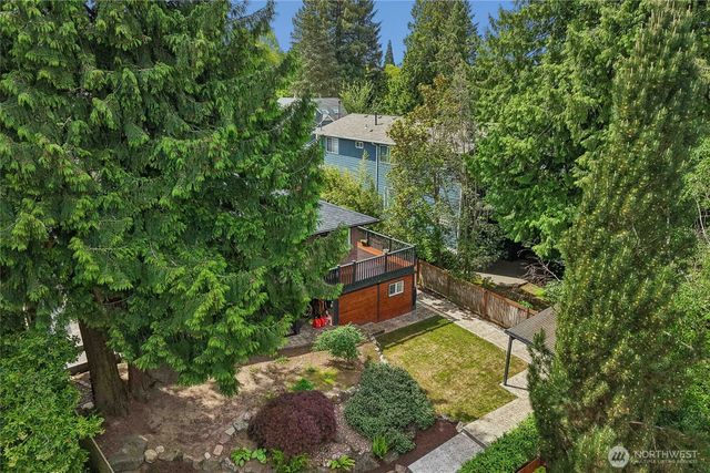 4208 SW Roxbury Street, Seattle, WA 98136