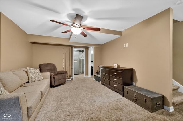 39 Lincoln, Coatesville, IN 46121