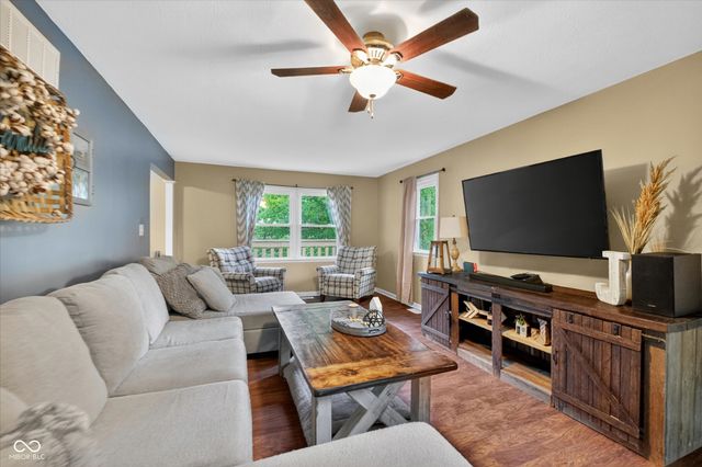 39 Lincoln, Coatesville, IN 46121