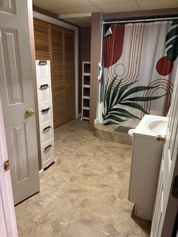 777 New Plainville Rd, New Bedford, MA 02747