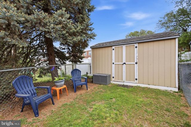 231 N BISHOP AVE, Clifton Heights, PA 19018