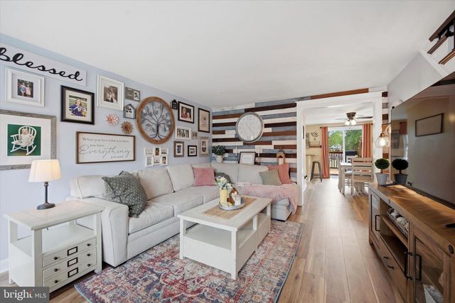 231 N BISHOP AVE, Clifton Heights, PA 19018