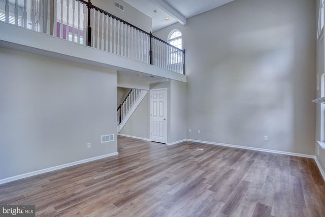 2 HEATHERFIELD WAY, Dover, DE 19904