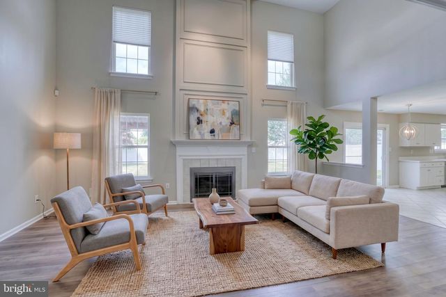 2 HEATHERFIELD WAY, Dover, DE 19904