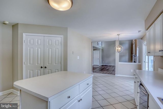 2 HEATHERFIELD WAY, Dover, DE 19904