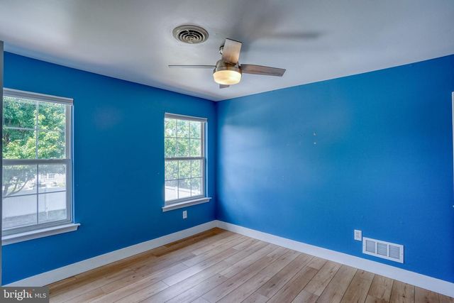 2 HEATHERFIELD WAY, Dover, DE 19904