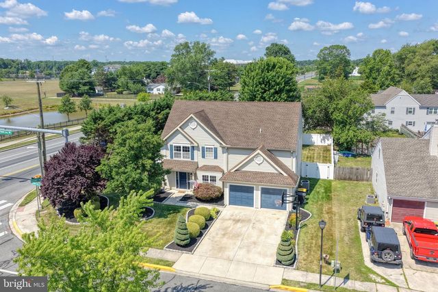 2 HEATHERFIELD WAY, Dover, DE 19904