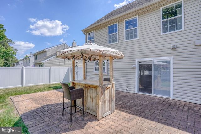2 HEATHERFIELD WAY, Dover, DE 19904