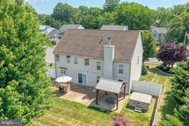 2 HEATHERFIELD WAY, Dover, DE 19904