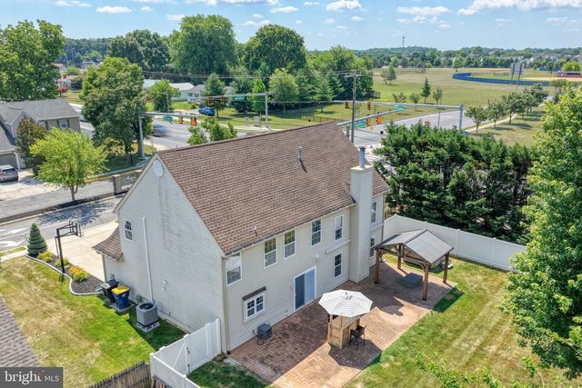 2 HEATHERFIELD WAY, Dover, DE 19904