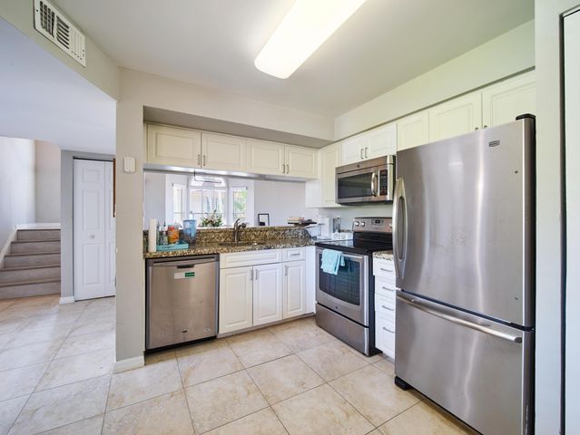 13201 Glenmoor Drive, West Palm Beach, FL 33409