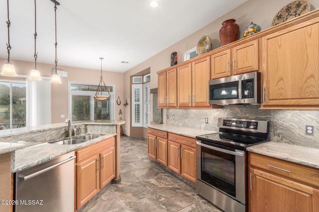 13630 N Nightstar Court, Marana, AZ 85658