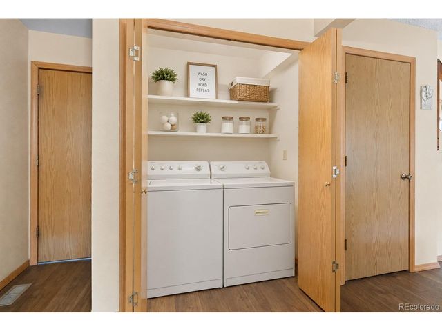 720 Walden Ct, Littleton, CO 80126