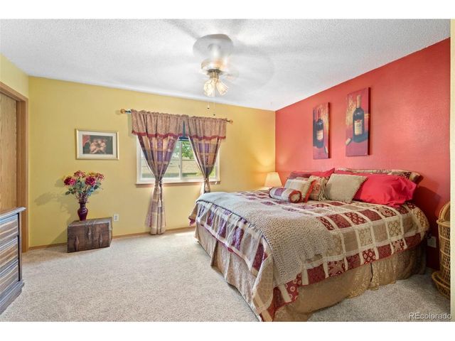720 Walden Ct, Littleton, CO 80126