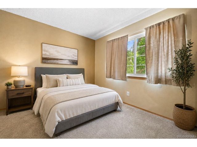 720 Walden Ct, Littleton, CO 80126