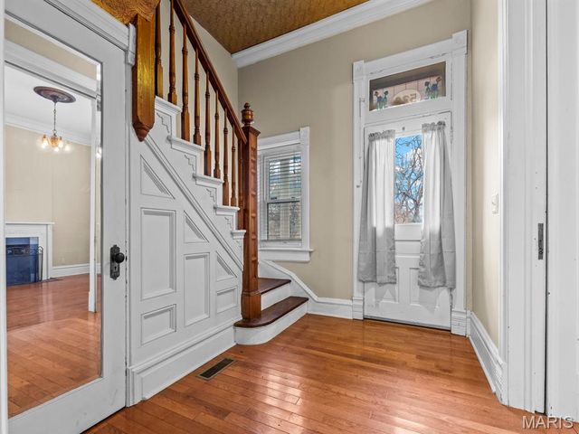 520 E C Street, Belleville, IL 62220