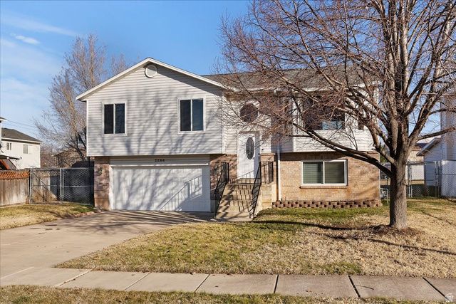 2266 N 2290 W, Clinton, UT 84015