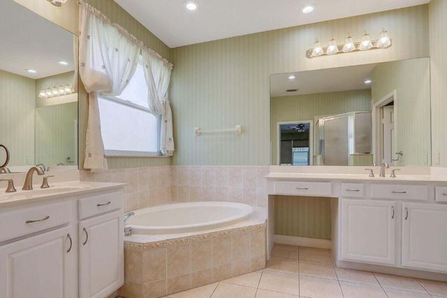 8829 First Tee Road, Port St. Lucie, Port St Lucie, FL 34986