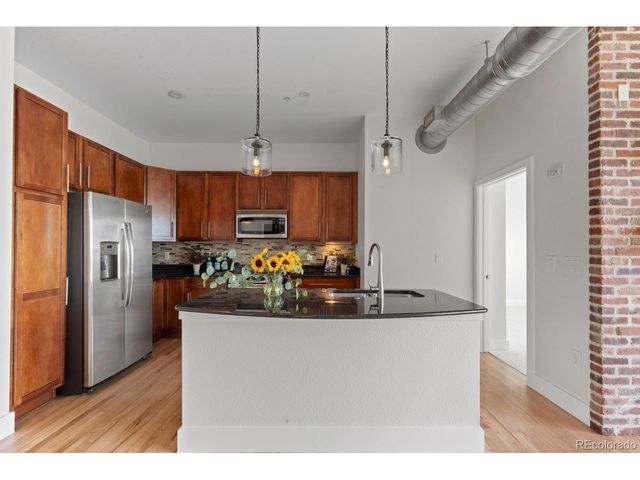 10111 Inverness Main St 316, Englewood, CO 80112