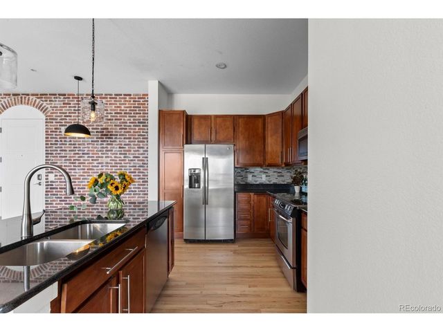10111 Inverness Main St 316, Englewood, CO 80112