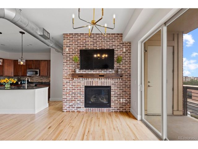 10111 Inverness Main St 316, Englewood, CO 80112