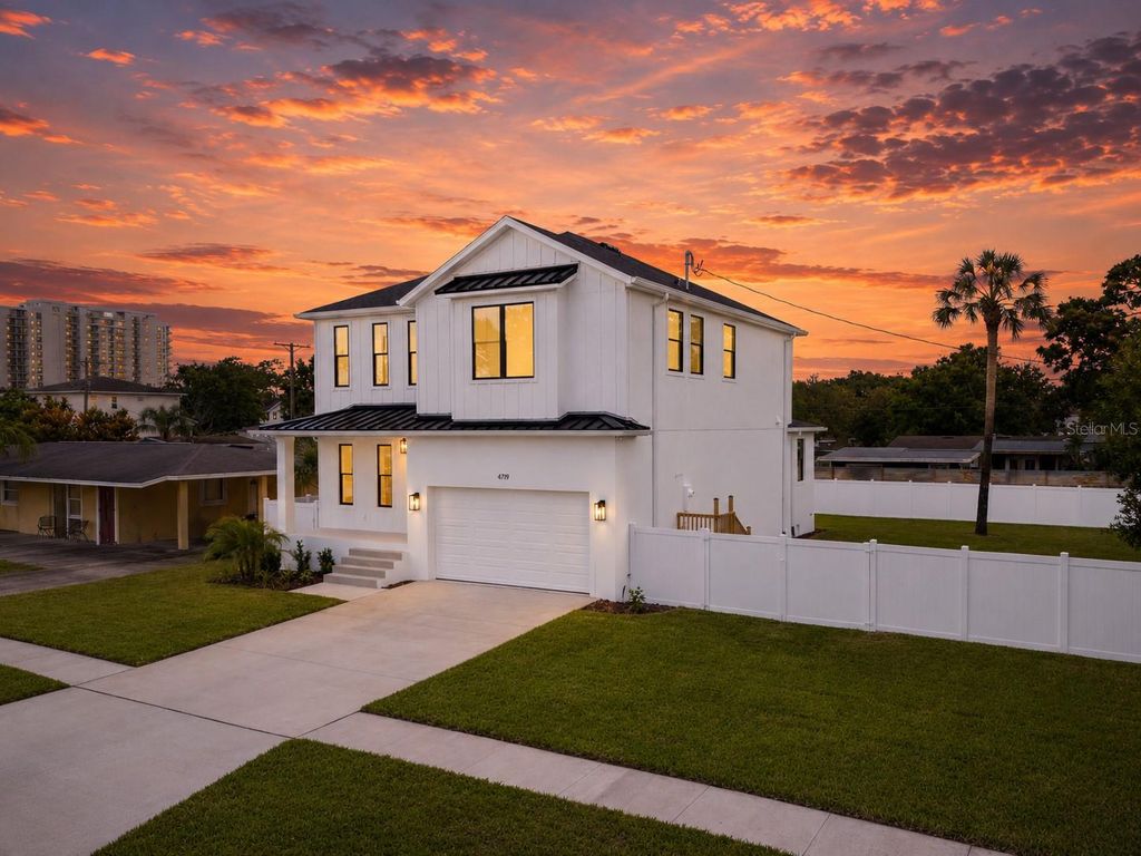 Image 2 of property listing at 4719 W WYOMING AVENUE, Tampa, FL 33616