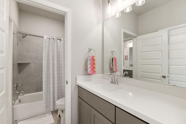 1918 Longcroft Lane, Katy, TX 77493