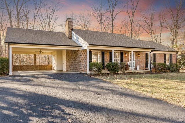 5152 Wedgewood Road, Lynchburg, VA 24503