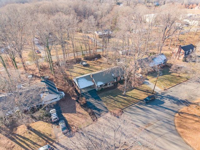 5152 Wedgewood Road, Lynchburg, VA 24503