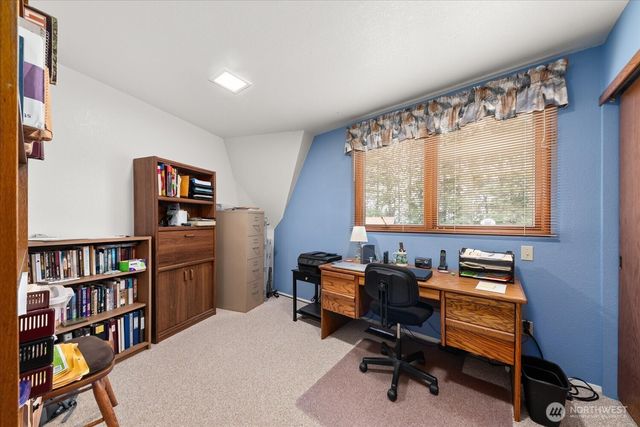 1470 State Route 174, Grand Coulee, WA 99133