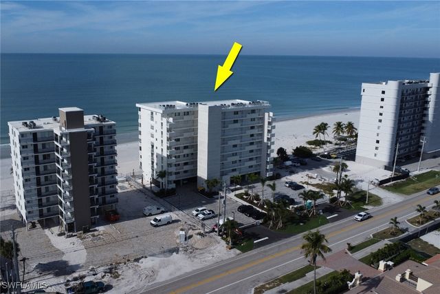 26340 Hickory BLVD 302, Bonita Springs, FL 34134