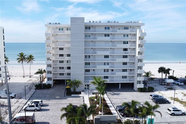 26340 Hickory BLVD 302, Bonita Springs, FL 34134