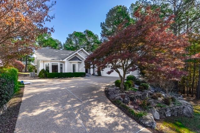 22 Poema Lane, Hot Springs Village, AR 71909