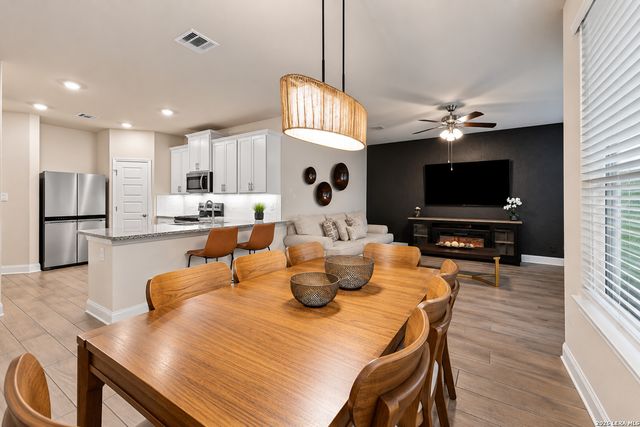 247 Red Rock Canyon, San Antonio, TX 78258