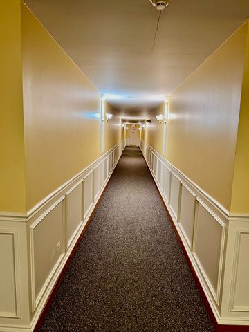 746 Prescott Drive 306, Roselle, IL 60172