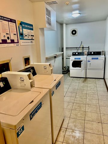 746 Prescott Drive 306, Roselle, IL 60172