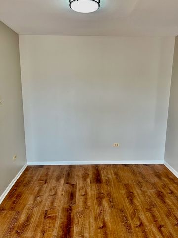 746 Prescott Drive 306, Roselle, IL 60172