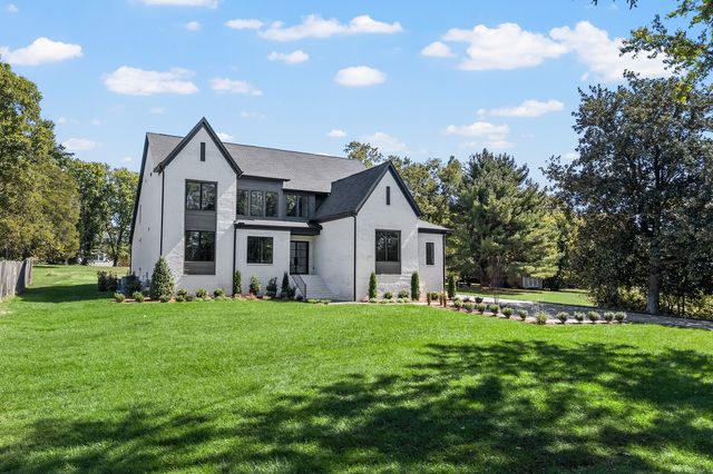 712 Wilson Pike, Brentwood, TN 37027