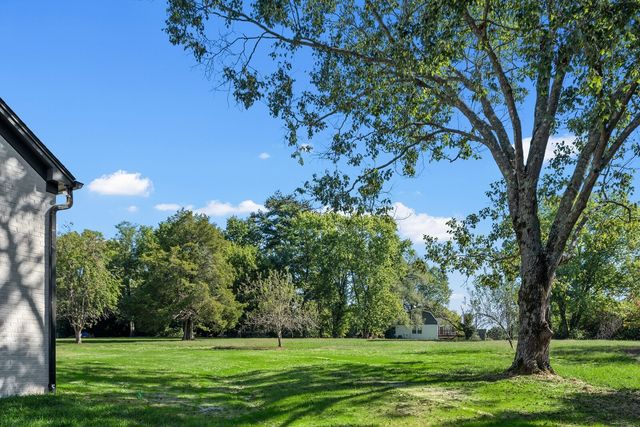 712 Wilson Pike, Brentwood, TN 37027