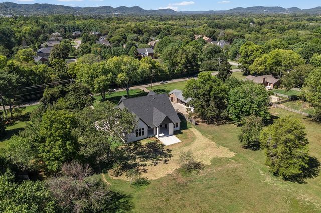 712 Wilson Pike, Brentwood, TN 37027