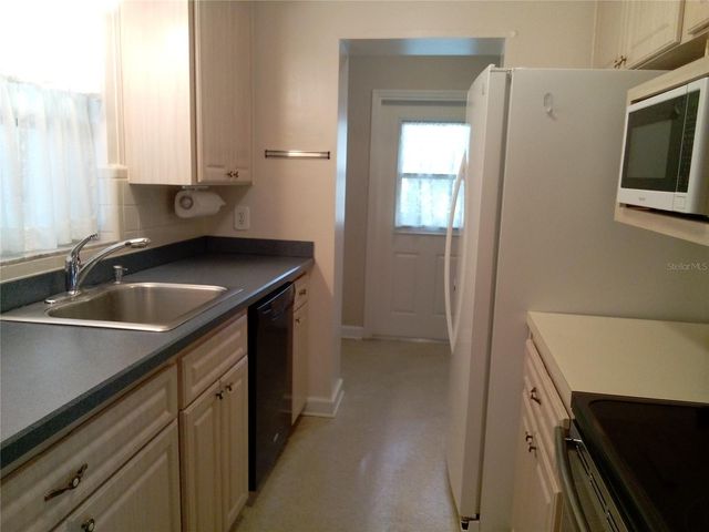 906 OAK DRIVE, Leesburg, FL 34748
