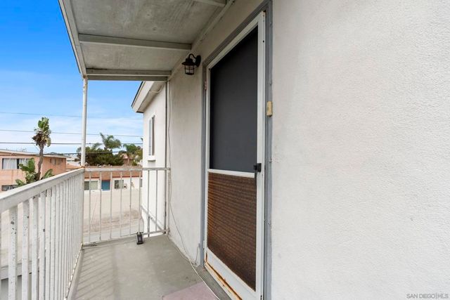 230 Elm Ave, Imperial Beach, CA 91932